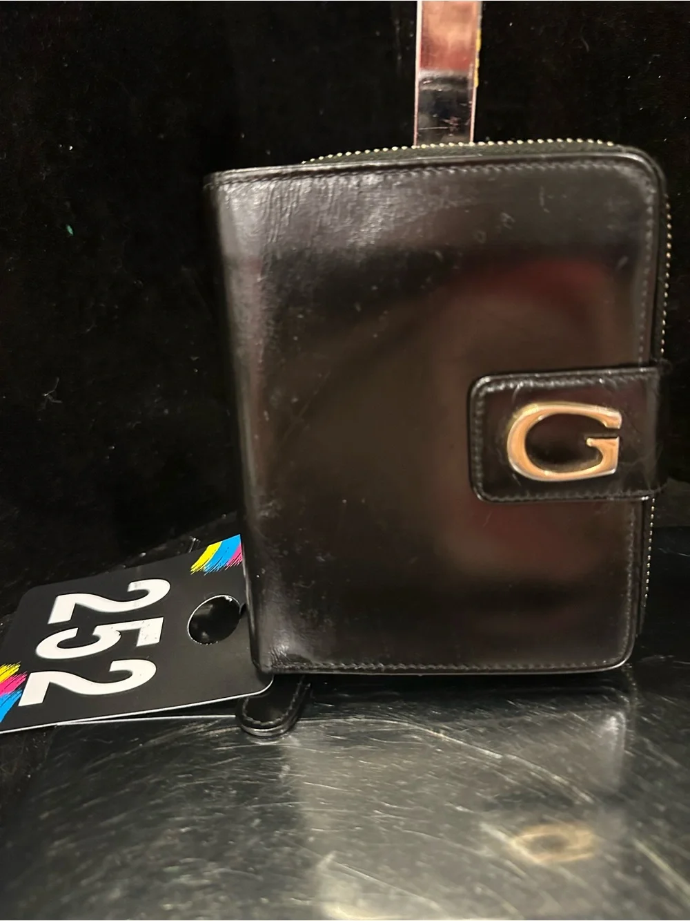 Gucci #252 VINTAGE Leather Compact Wallet Stunning Red Interior